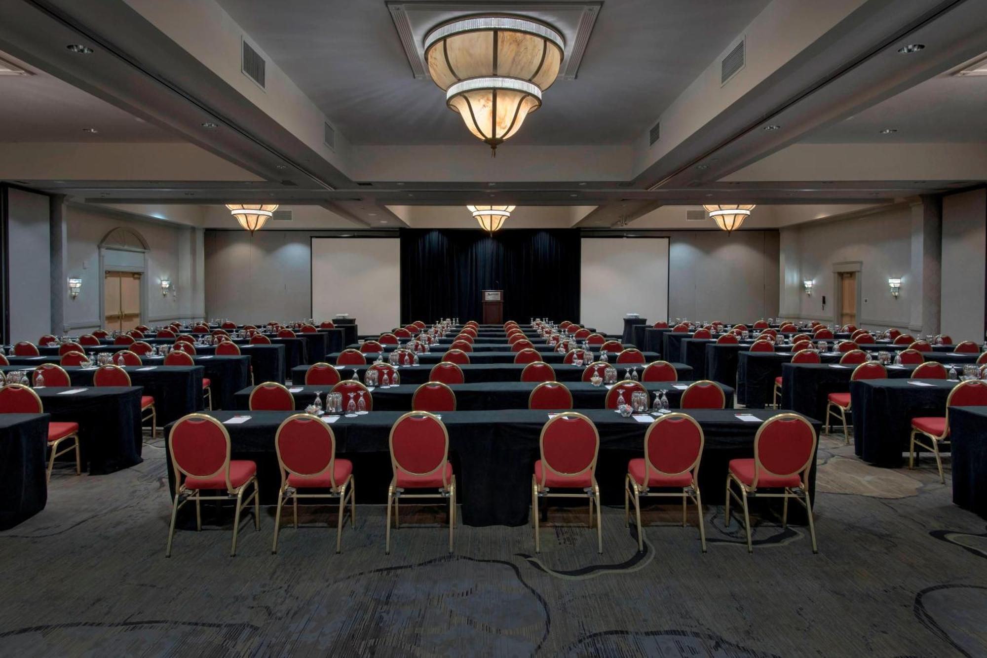 Marriott Albany Hotell Exteriör bild